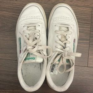 Used Reebok tennis